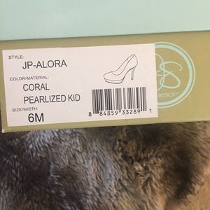 Jessica Simpson Coral Pearlized Heels